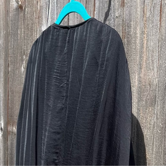 Marc New York black shirred top size small - Picture 12 of 16